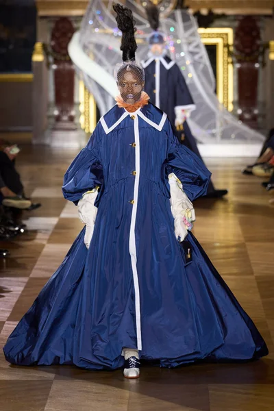 Look 8